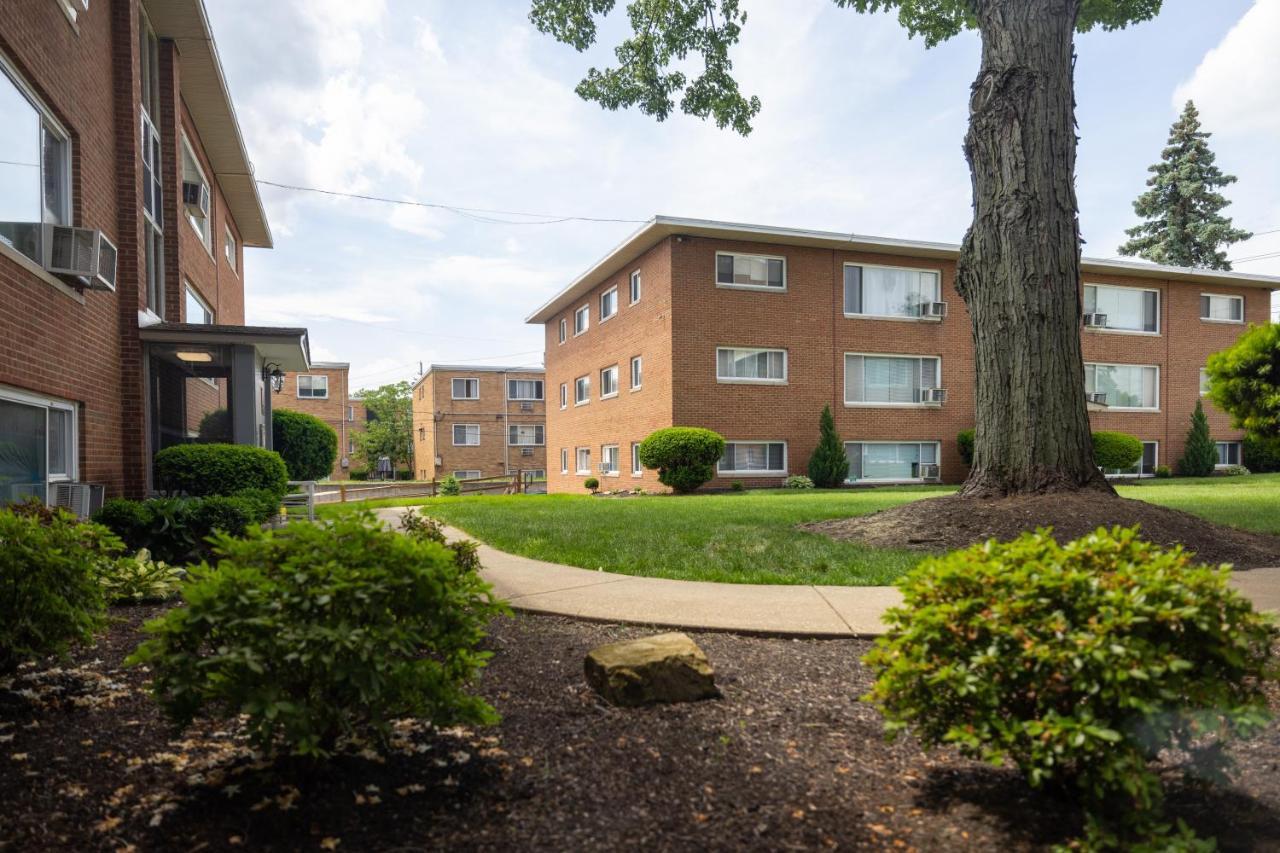 Georgetown Villas 1-1B Close To Cleveland Airport And The Rocky River Valley فيرفيو بارك المظهر الخارجي الصورة